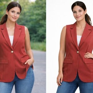 Women's maroon Sleeveless Blazer